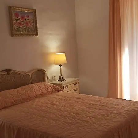 Cal Ton De La Rosa De Semesterbostad