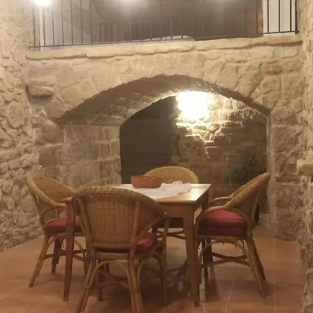 Cal Ton De La Rosa De * Castelldáns